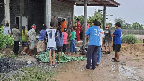 พายุถล่มที่นครสวรรค์ ลมแรงพัดกำแพงบ้านพัง ทับร่างผัวตายเมียบาดเจ็บ