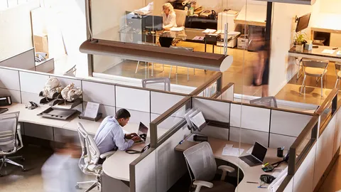 เปิดฟ้าภาษาโลก : Burn the candle at both ends