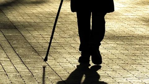 ห้องร้องทุกข์ : วอนช่วยผู้พิการตาบอด ไม่มีงานทำ จะไปตู้ปันสุขก็ไปไม่ถูก