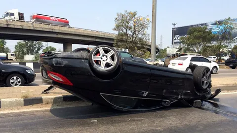 ครอบครัว "ฮ้อแสงชัย" เชื่อคดี "เบนซ์ชนฟอร์ด" จะเป็นบรรทัดฐานที่ดีแก่สังคม