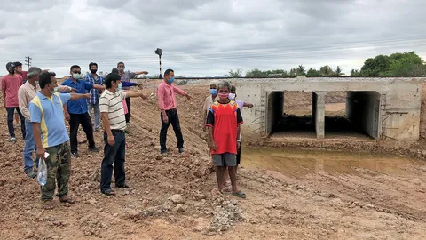 ห้องร้องทุกข์ : ชาวบ้านร้องมา ทางลอดจุดตัดรถไฟรางคู่ที่กำลังสร้างแคบมาก