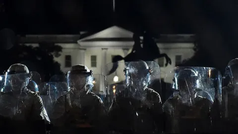 เหยียดผิว สร้างภาพ ย้อนวาทกรรมผู้นำสหรัฐฯ ไฟแค้นไม่เคยมอดดับ