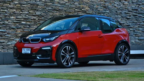 เสียบปลั๊กชาร์จไฟ วิ่งไกลกว่าเดิม ทดสอบยานยนต์พลังงานไฟฟ้า BMW i3S