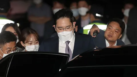 ศาลไม่ออกหมายจับทายาทซัมซุง