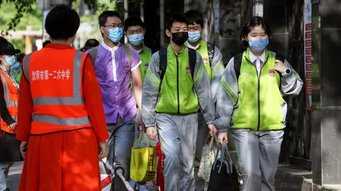  จีนช็อก เปิด ร.ร.หลังโควิด เด็กเครียด ยอดฆ่าตัวตายพุ่ง