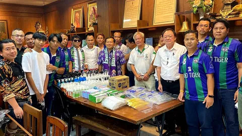 ศิษย์เก่าลูก ส. ร่วมใจมอบอุปกรณ์ป้องกันโควิดให้ ร.ร.วัดสระเกศ