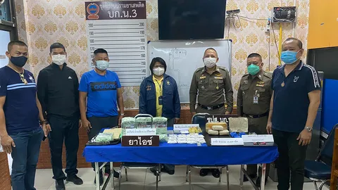 บก.น.3 ส่งสายล่อซื้อ จับสองผัวเมียคนส่งยาไอซ์ ค้นบ้านเจอยาบ้าอื้อ