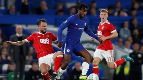 เชลซีเล็งยื่น “บัตชูอายี” บวกเงิน ล่อขุนค้อนปล่อย “ไรซ์”