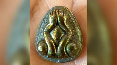 ชะตาเลื่อนพระเสาร์จร พระนาคปรกพลังคุ้มภัย