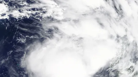 จีนอ่วม พายุโซนร้อนนูรี จ่อถล่ม ขึ้นฝั่งภาคใต้ ซ้ำอุทกภัยก่อนหน้า