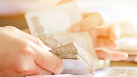 พาณิชย์ชงโปรเจกต์ ขอใช้งบ 4 แสนล้าน