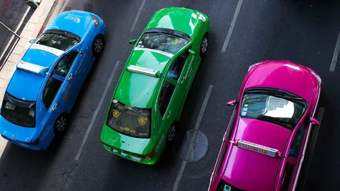 "แท็กซี่-ตุ๊กตุ๊ก" ติดโฆษณาบนรถได้ เพิ่มช่องทางสร้างรายได้