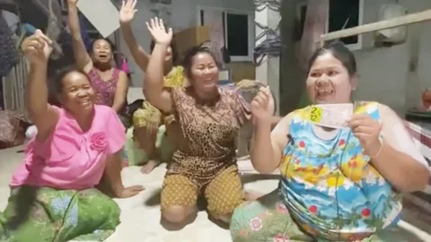 สาวชาวนาสารคามสุดเฮง ได้ยินแม่นอนละเมอ "หกเจ็ด" ซื้อถูก 12 ล้าน 