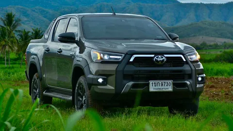 หล่อแบบดูแพงแถมแรงแบบได้ใจ! ทดสอบ TOYOTA HILUX REVO ROCCO 2.8AT 4X4