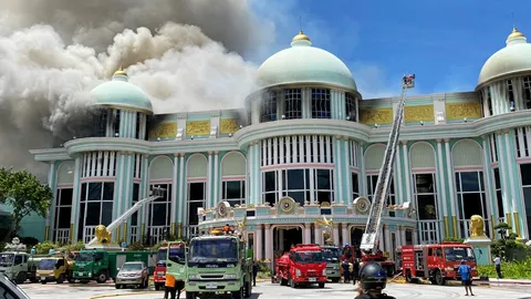 ไหม้สุขาวดี