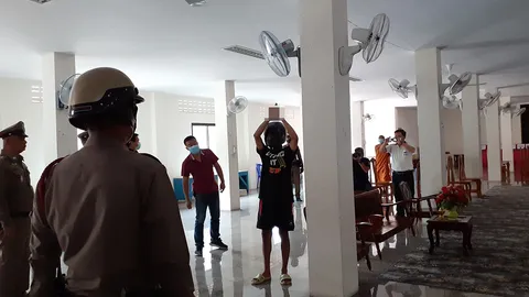 ตร.จับคนร้ายใจบาป ลักพัดลมวัดแคบางปลากด สารภาพเอาไปขายหาเงินเที่ยวเตร่