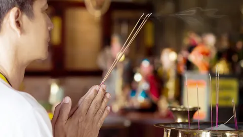 ประวัติความสำคัญ "วันอาสาฬหบูชา" กิจกรรมวันอาสาฬหบูชา 2565