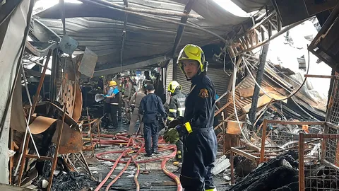 ไหม้ตลาดยิ่งเจริญ 