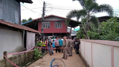 หนุ่มกาฬสินธุ์เกิดคลั่ง คว้าไม้ทุบหัวพ่อบังเกิดเกล้า ดับจมกองเลือด