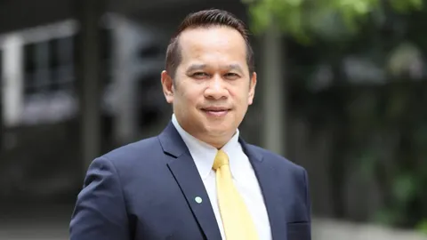 อนุสรณ์ ชี้ "เตี้ยอุ้มค่อม" ซัด รัฐบาล "บิ๊กตู่" นักกู้แห่งลุ่มเจ้าพระยา