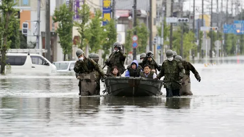 ญี่ปุ่นอ่วม สังเวยน้ำท่วม ดินถล่มเกาะคิวชูแล้ว 50 ประกาศเตือนภัยสูงสุด