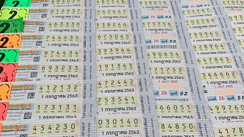 เตรียมเสนอ สลากรูปแบบใหม่ 4 แบบ ให้บอร์ดกองสลากฯ แก้ปัญหาหวยแพง