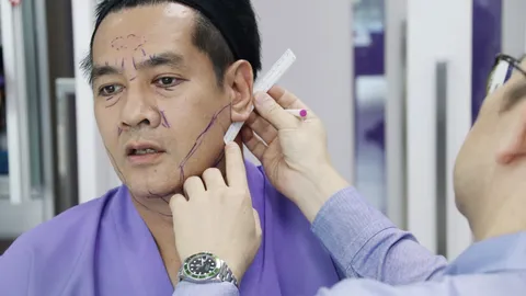 ต้น จักรกฤษณ์ รับสภาพตัวเองไม่ไหว ขอขึ้นเขียงทำศัลยกรรมใบหน้าผ่า 5 จุด