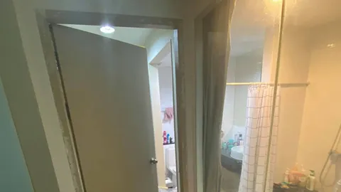 เผยปมสาว 32 รมควันดับในห้องพัก เหตุสูญเสียพ่อและเครียดตกงานจากโควิด-19