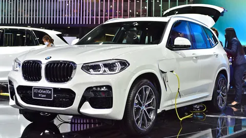 ประกอบไทยราคาดี BMW เปิดตัวเอสยูวีเสียบปลั๊กชาร์จ X3 xDRIVE 30e M SPORT