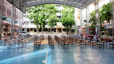 ร.ร.วิสุทธิกษัตรี สมุทรปราการ ปิดเรียน 2 วัน เด็กเที่ยวห้าง วันเดียวกับทหารอียิปต์