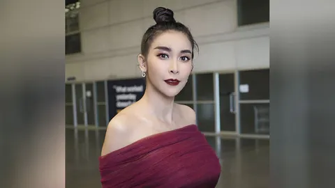 โค้งสุดท้ายก่อนหวยออก ใหม่ สุคนธวา ชี้เป้าแหล่งเลขเด็ดถูก 4 งวดติดแล้ว