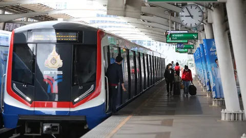 คนกรุงฯ เผื่อเวลา BTS ขัดข้องช่วงชม.เร่งด่วน หลายคนยังไม่ถึงที่ทำงาน