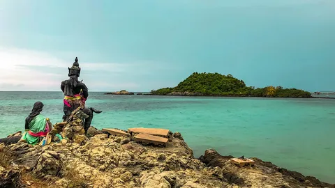 เที่ยวระยอง ไม่ต้องกักตัว 14 วัน เผย 5 สถานที่หวั่นแหล่งแพร่โควิดระลอก 2