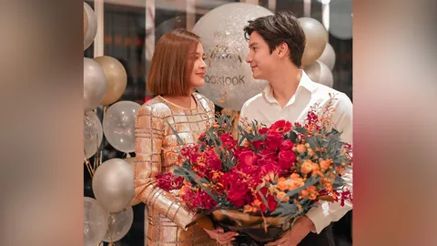 งานเลี้ยงวันเกิดหรือขอแต่งงาน "ไมค์-ปุ๊กลุก"