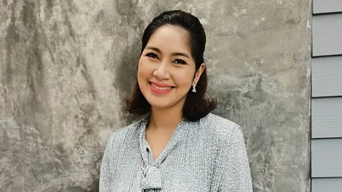 "เบนซ์ พรชิตา" ทิ้งงานแสดงไปเป็นแม่บ้าน จนตอนนี้กำลังเป็นคุณแม่ลูกสาม