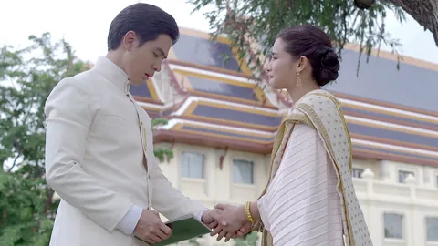 “ฟิล์ม” ชวนลุ้นโค้งสุดท้าย “รักแลกภพ” เตรียมส่งต่อความฟินใน “ฉันชื่อบุษบา”