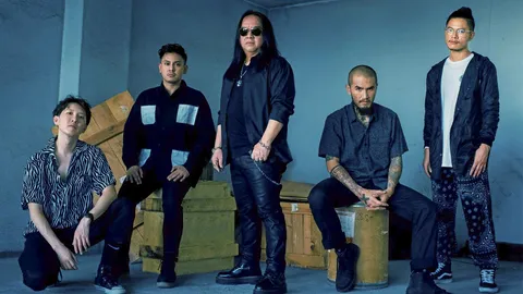 “บอย” ปลื้มร่วมงาน “โป่ง หิน เหล็ก ไฟ” “โป่ง” คือไอดอลที่ทำให้มีวันนี้ (คลิป)