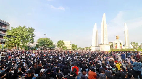 อยากเห็นบ้านเมืองเปลี่ยนแปลง คนหนุนม็อบเยาวชนปลดแอก ต้องไม่ทำผิด ก.ม.