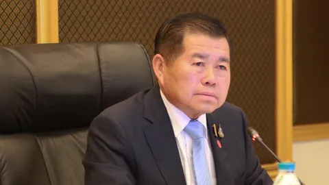 “นิพนธ์” กำชับช่วยชาวเลยเร่งด่วน หลังเจอพิษพายุซินลากูทำน้ำป่าทะลักท่วม