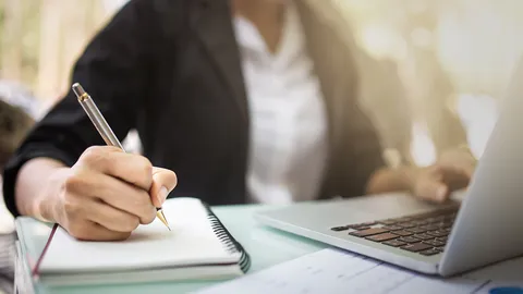 อีอีซีให้เรียนฟรีมีงานทำรายได้สูง