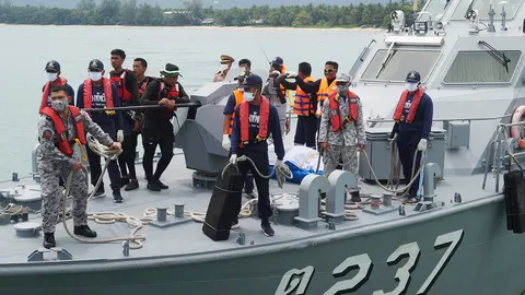 หน่วยซีลดำค้นหาพบอีก 1 ศพ เรือเฟอร์รี่ล่ม เร่งหาผู้สูญหายอีก 2 ราย