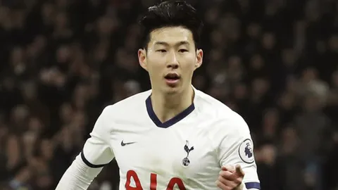 ฉายเดี่ยว "ซอน เฮือง มิน" คว้าลูกยิงยอดเยี่ยมพรีเมียร์ลีก (คลิป)