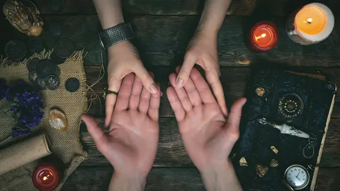 มาแล้ว “หมอดู” เพื่อกาชาด+งาน “ข้าวไทย...หัวใจร้อยเอ็ด”