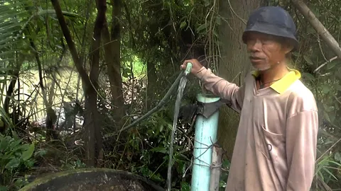 สร้างฝายดึงน้ำทำนา