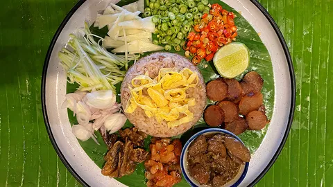 เมนูยอดฮิตที่ทุกคนติดใจ “ข้าวคลุกกะปิ” เดอะ ทับแขก กระบี่ บูทีค รีสอร์ต