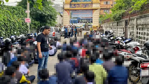 หนีไม่รอด