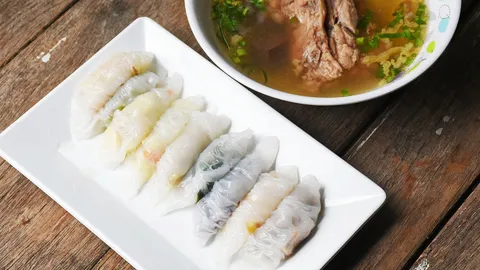 ก๋วยเตี๋ยวปากหม้อ พนมสารคาม