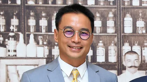 มอบ “เจตน์” สานต่อ "อนุชา" ลุยพีอาร์การศึกษาเต็มรูปแบบ