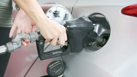 พรุ่งนี้ค่อยเติม "ราคาน้ำมัน" ทุกชนิดปรับลด 50 สต. เว้น E85 ลง 30 สต.