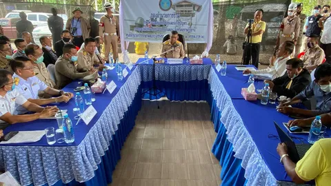 ศรชล.ภาค 2 ตั้งโต๊ะคุยชาวประมง ยันขออยู่ในพื้นที่แก้ไขปัญหาอ่าวบ้านดอน